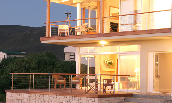 Bed and breakfast accommodation in Hermanus on the Garden Route.