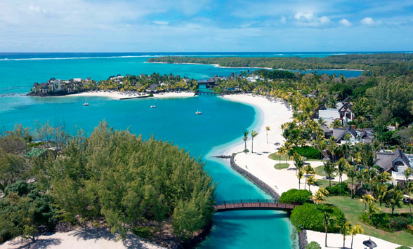 turquoise lagoons and palm fringed beaches at Le Tousserok.